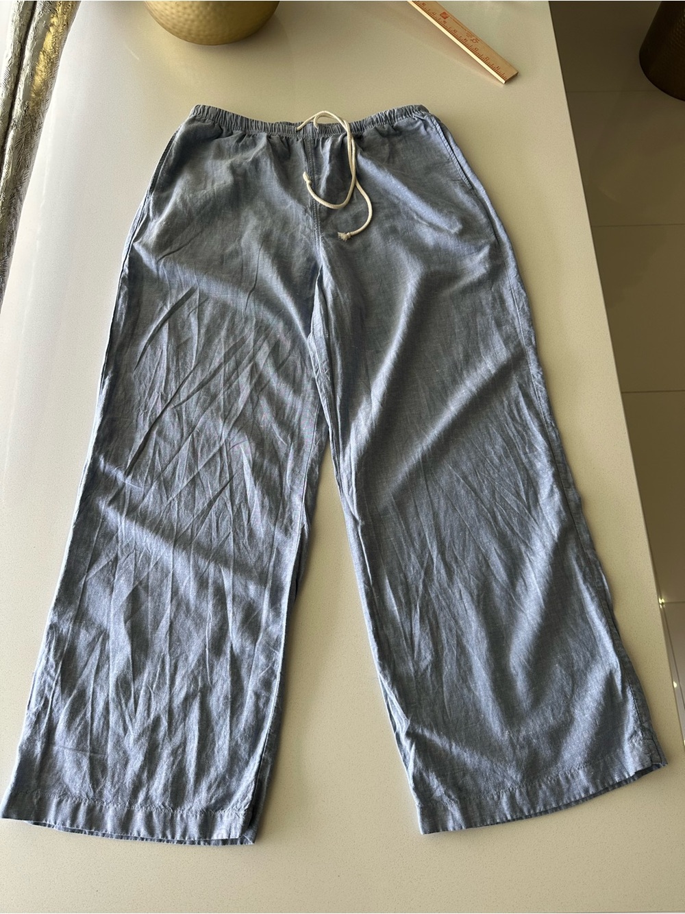 Men's Relaxed Drawstring Joggers in Light Blue